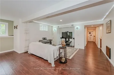 1 Howden Crescent Guelph ON N1L 1T2