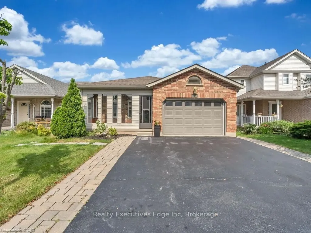 21 Munroe Crescent Guelph ON N1G 5E5