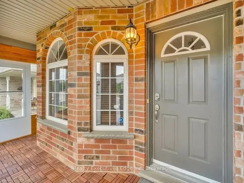 21 Munroe Crescent Guelph ON N1G 5E5