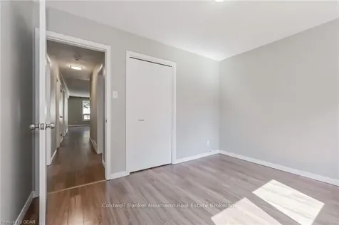 264 Glencoe Avenue Centre Wellington ON N1M 3G3