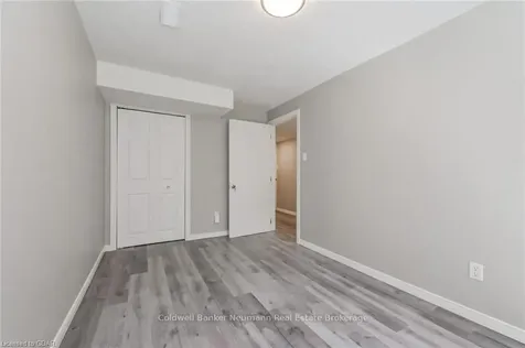 264 Glencoe Avenue Centre Wellington ON N1M 3G3