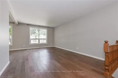 264 Glencoe Avenue Centre Wellington ON N1M 3G3