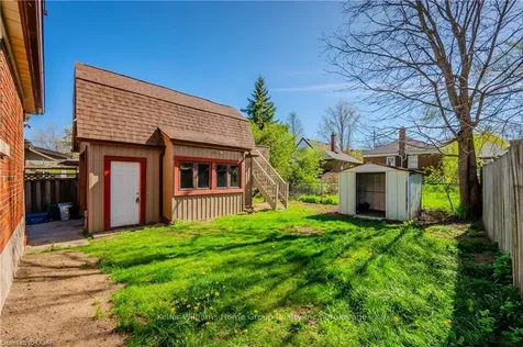 127 Mill Street Kitchener ON N2M 3P7