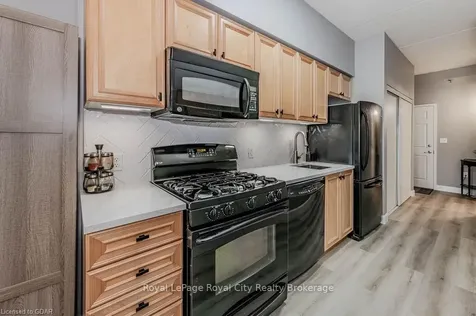 308 Watson Parkway N Guelph ON N1E 0G7