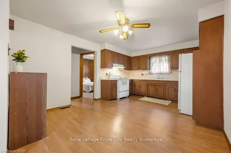 39 Crimea Street Guelph ON N1H 2Y5
