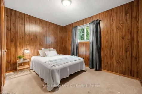 39 Crimea Street Guelph ON N1H 2Y5