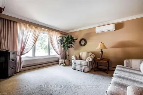 40 Bellevue Street Guelph ON N1G 1E8