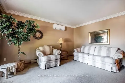 40 Bellevue Street Guelph ON N1G 1E8