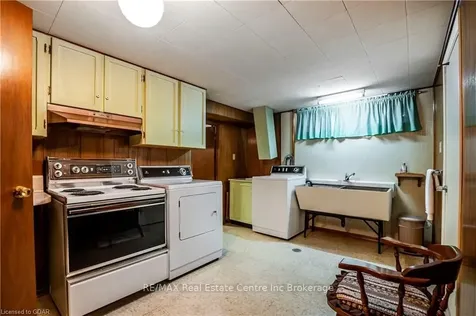 40 Bellevue Street Guelph ON N1G 1E8