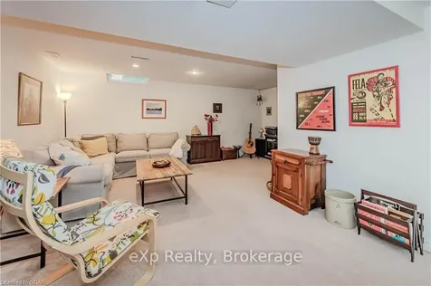 129 Victoria Road N Guelph ON N1E 6V3