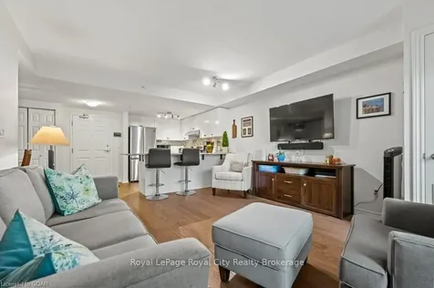 625 Street David Street S Centre Wellington ON N1M 0A8
