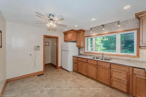 588 Watson Road S Puslinch ON N1H 6H8