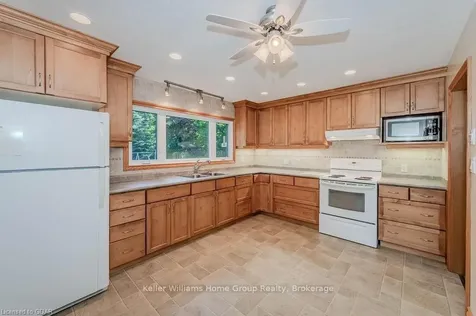 588 Watson Road S Puslinch ON N1H 6H8