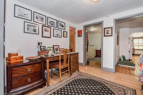 89 Mcnab Street E Centre Wellington ON N0B 1S0