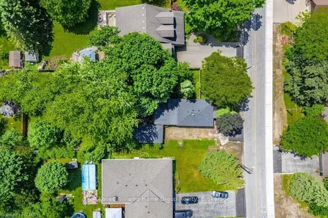 89 Mcnab Street E Centre Wellington ON N0B 1S0