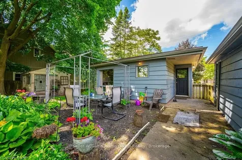 89 Mcnab Street E Centre Wellington ON N0B 1S0