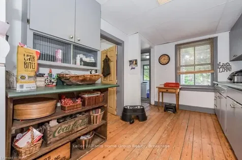 89 Mcnab Street E Centre Wellington ON N0B 1S0