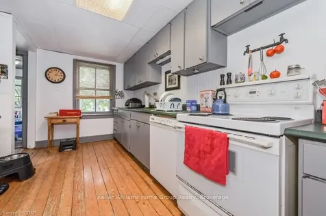 89 Mcnab Street E Centre Wellington ON N0B 1S0