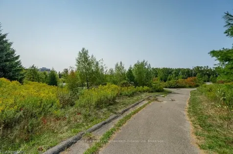 322 Severn Drive Guelph ON N1E 0E9