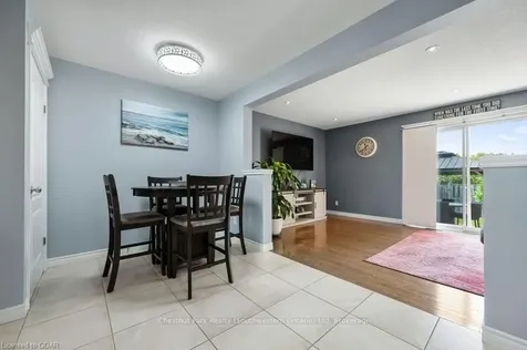 322 Severn Drive Guelph ON N1E 0E9