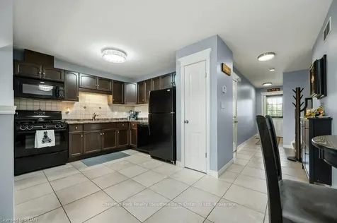 322 Severn Drive Guelph ON N1E 0E9