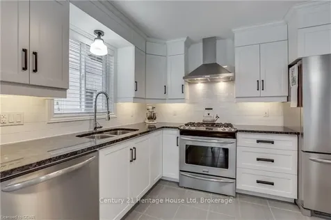 10 Fraser Drive Stratford ON N5A 0C6