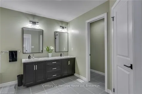 10 Fraser Drive Stratford ON N5A 0C6
