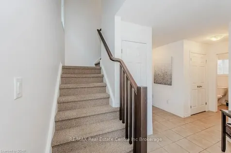 42 Oakes Crescent Guelph ON N1E 0J6