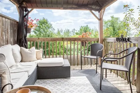 31 Schroder Crescent Guelph ON N1E 7M6