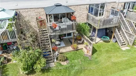 31 Schroder Crescent Guelph ON N1E 7M6
