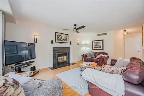 309 Stephanie Drive Guelph ON N1K 1P2