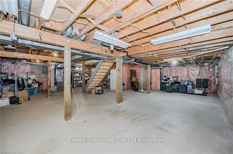 309 Stephanie Drive Guelph ON N1K 1P2