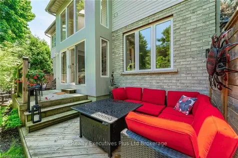 309 Stephanie Drive Guelph ON N1K 1P2