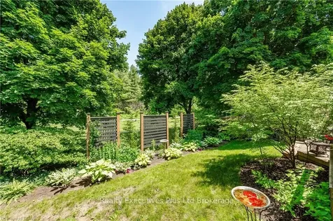 309 Stephanie Drive Guelph ON N1K 1P2