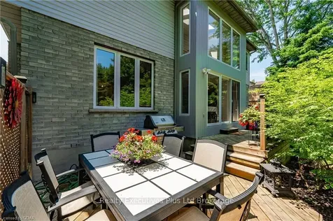 309 Stephanie Drive Guelph ON N1K 1P2