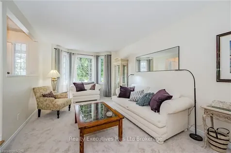 309 Stephanie Drive Guelph ON N1K 1P2