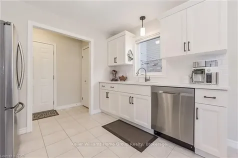103 Halls Drive Centre Wellington ON N0B 1S0