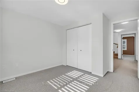 24 Kroeger Road Cambridge ON N3C 4J7