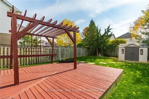 24 Kroeger Road Cambridge ON N3C 4J7