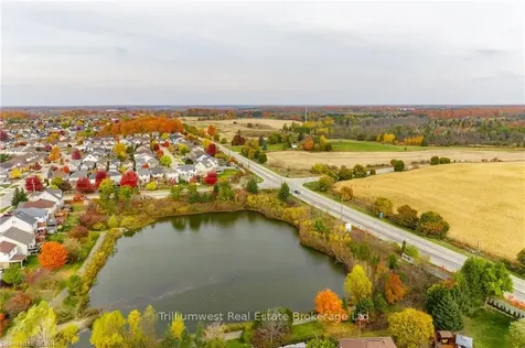 24 Kroeger Road Cambridge ON N3C 4J7