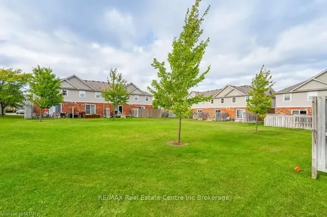 124 Gosling Gardens Guelph ON N1G 5K6