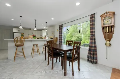 8906 Wellington Road 50 N/a Erin ON N0B 2K0