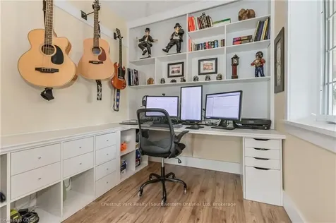 5944 Eighth Line Erin ON N0B 1Z0