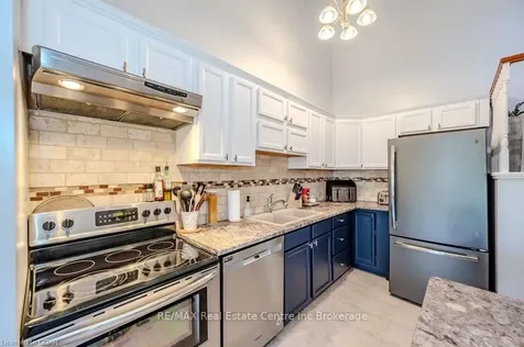 174 Windflower Drive Kitchener ON N2E 3T2