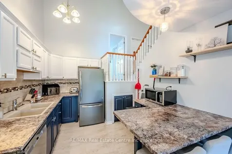174 Windflower Drive Kitchener ON N2E 3T2