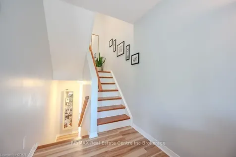 174 Windflower Drive Kitchener ON N2E 3T2