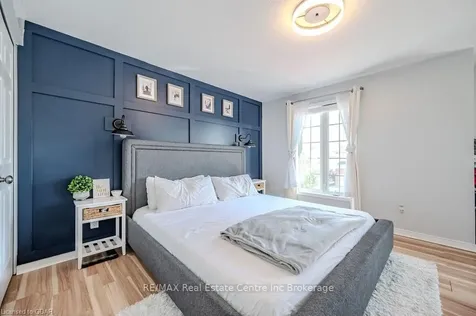 174 Windflower Drive Kitchener ON N2E 3T2