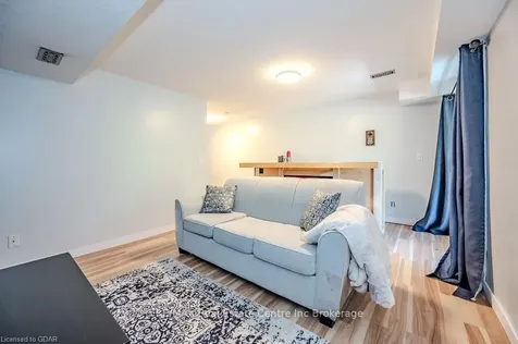 174 Windflower Drive Kitchener ON N2E 3T2