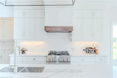 57 Macalister Boulevard Guelph ON N1G 0G5