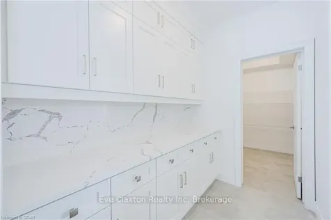 57 Macalister Boulevard Guelph ON N1G 0G5